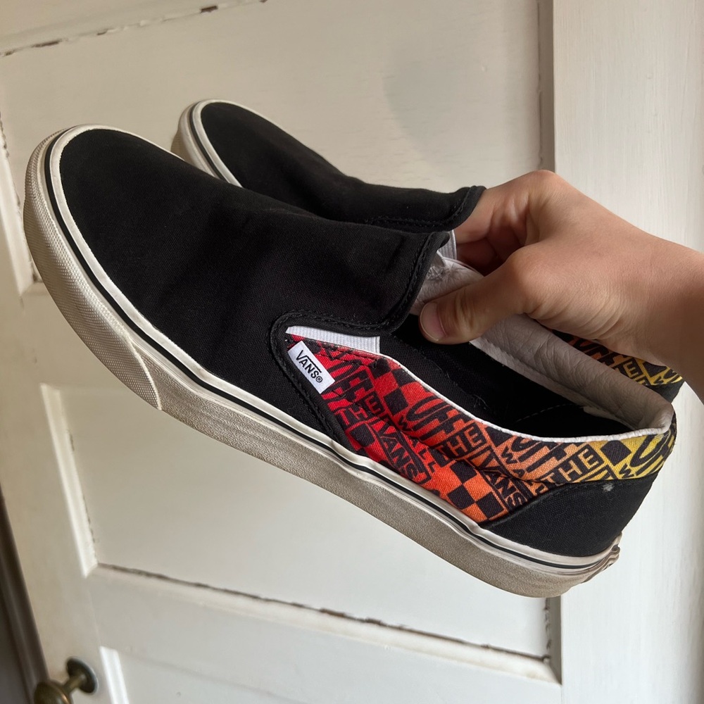 VANS “off the wall” slip on black/orange/yellow shoes men’s size 11